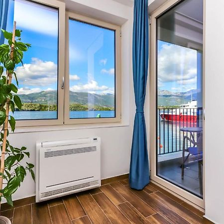 Timea Apartment Tivat Ngoại thất bức ảnh