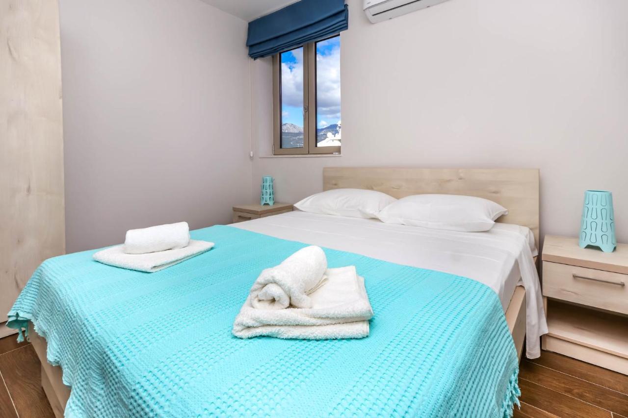 Timea Apartment Tivat Ngoại thất bức ảnh
