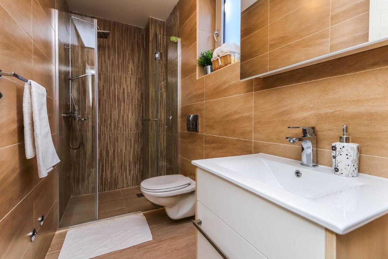 Timea Apartment Tivat Ngoại thất bức ảnh