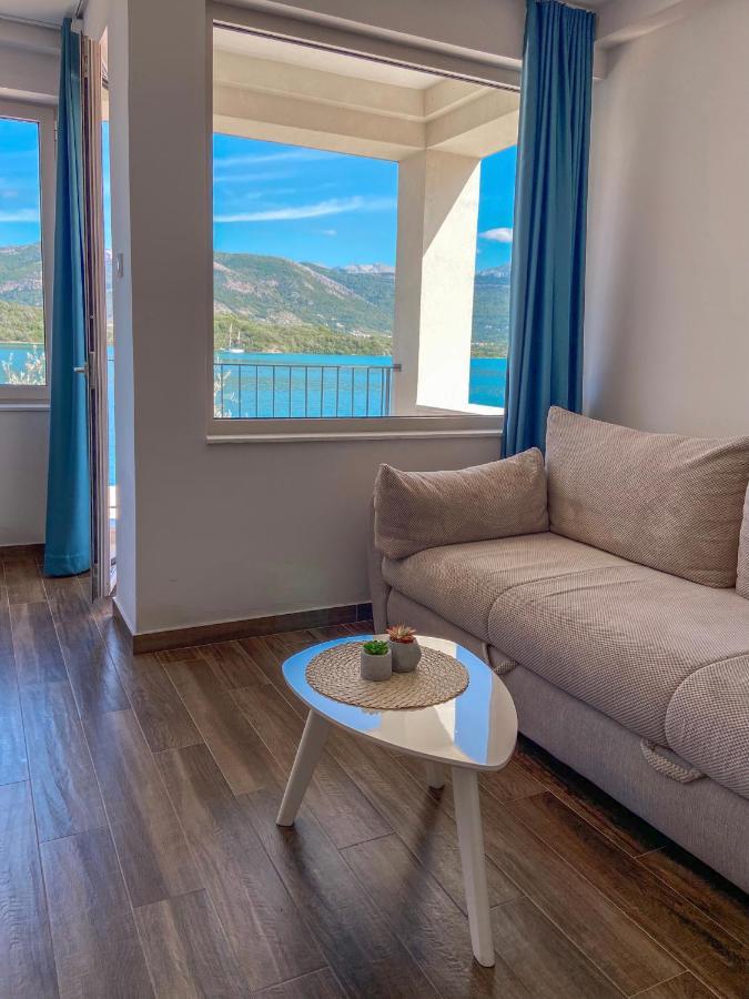Timea Apartment Tivat Ngoại thất bức ảnh