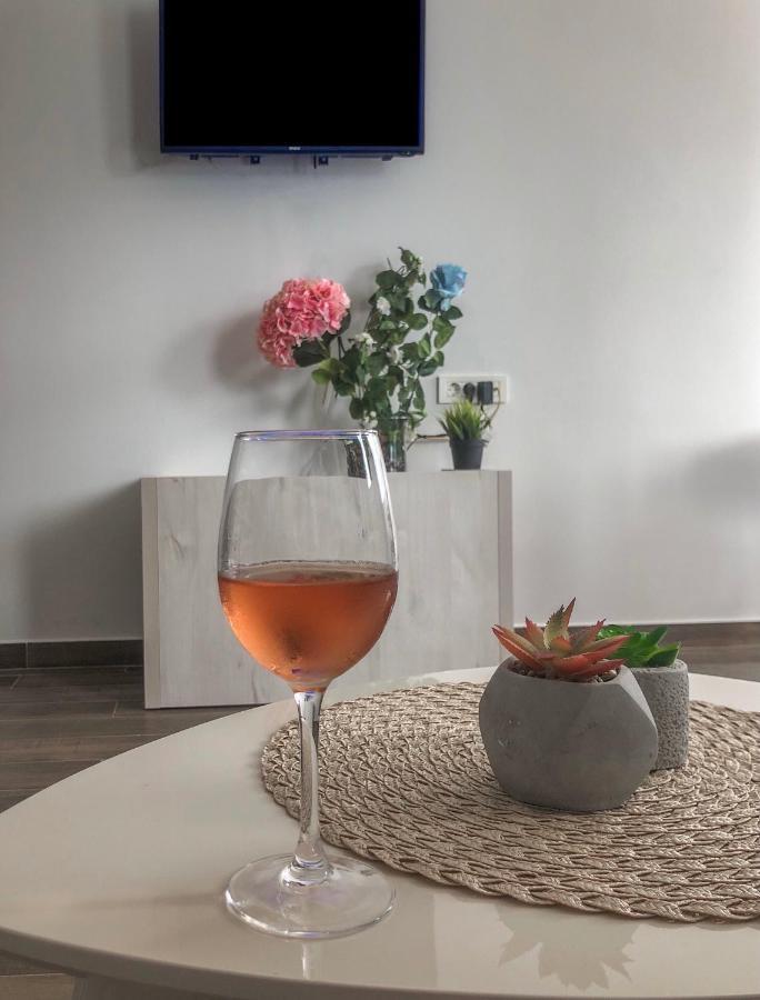Timea Apartment Tivat Ngoại thất bức ảnh
